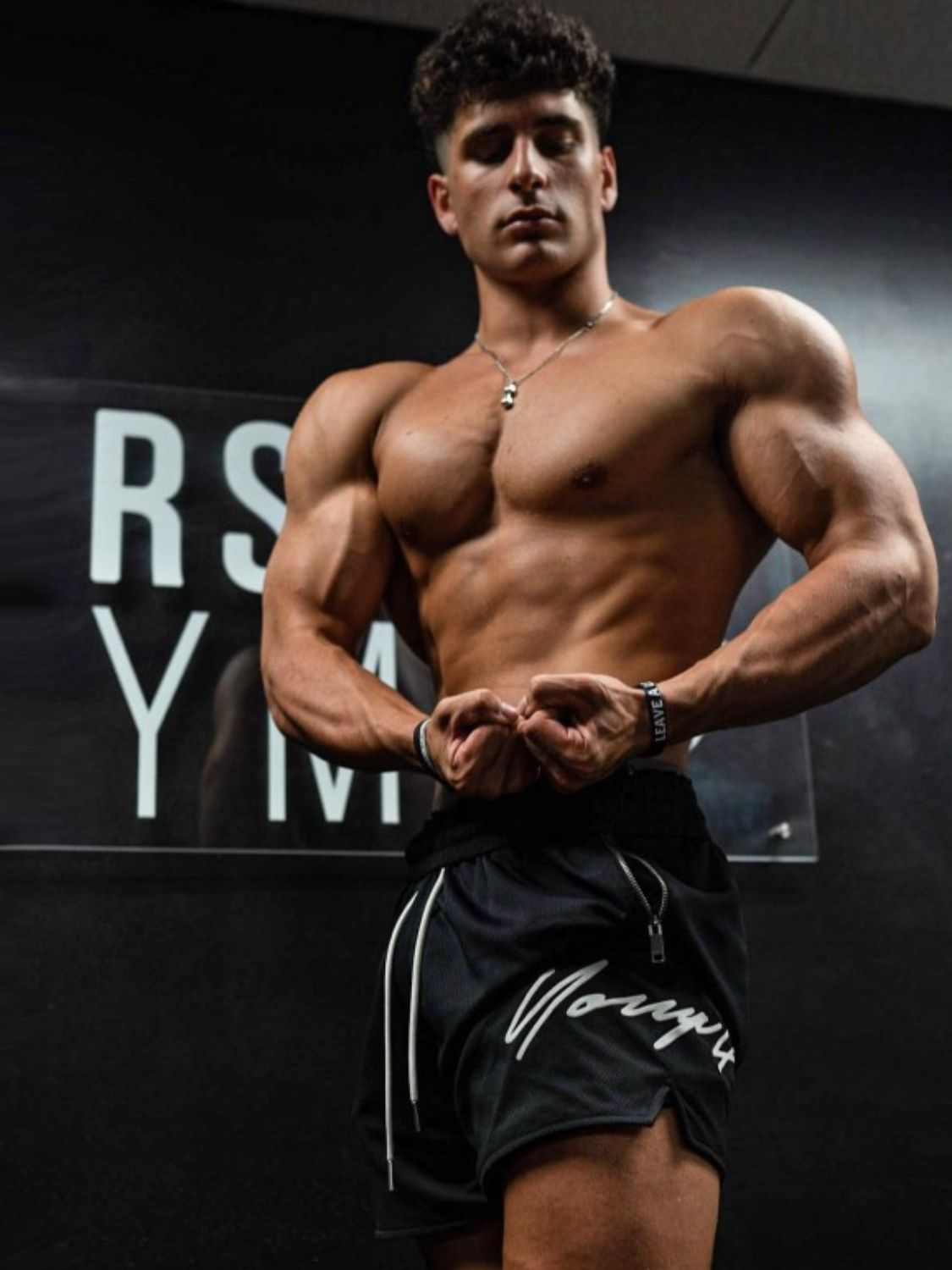 9d5b38ad-39c1-451d-8796-7b70741fcaa7-Max