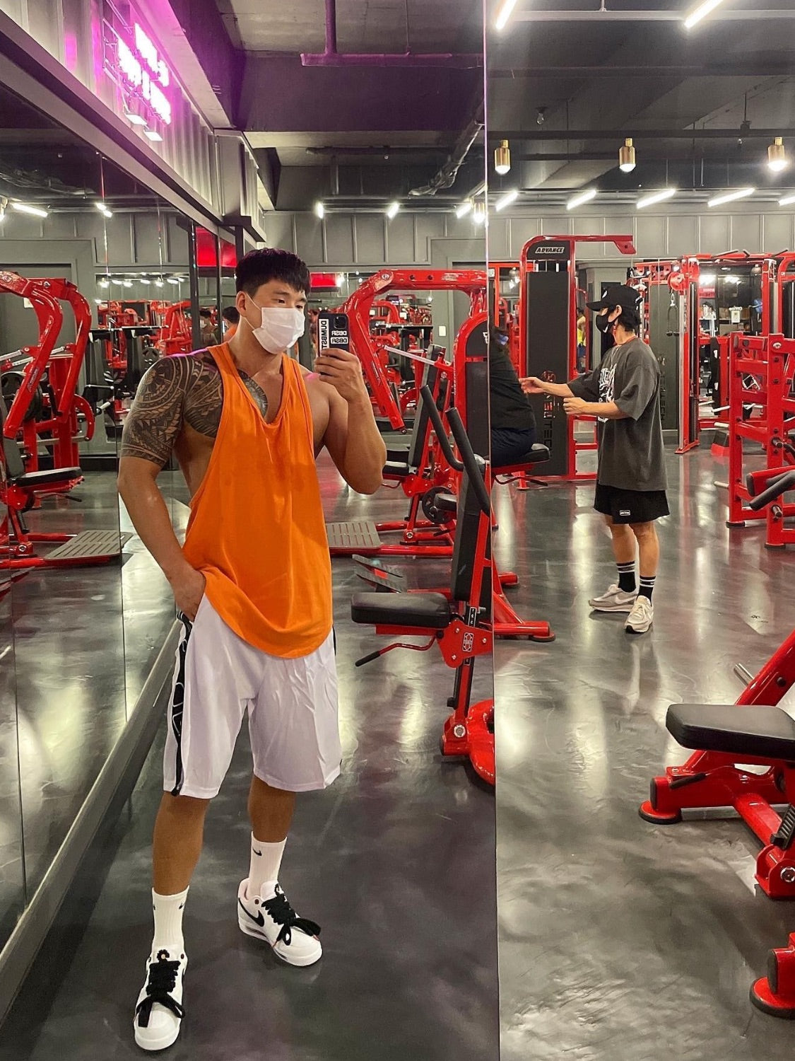 391b64dd-9914-4770-80af-533760f8328c-Max